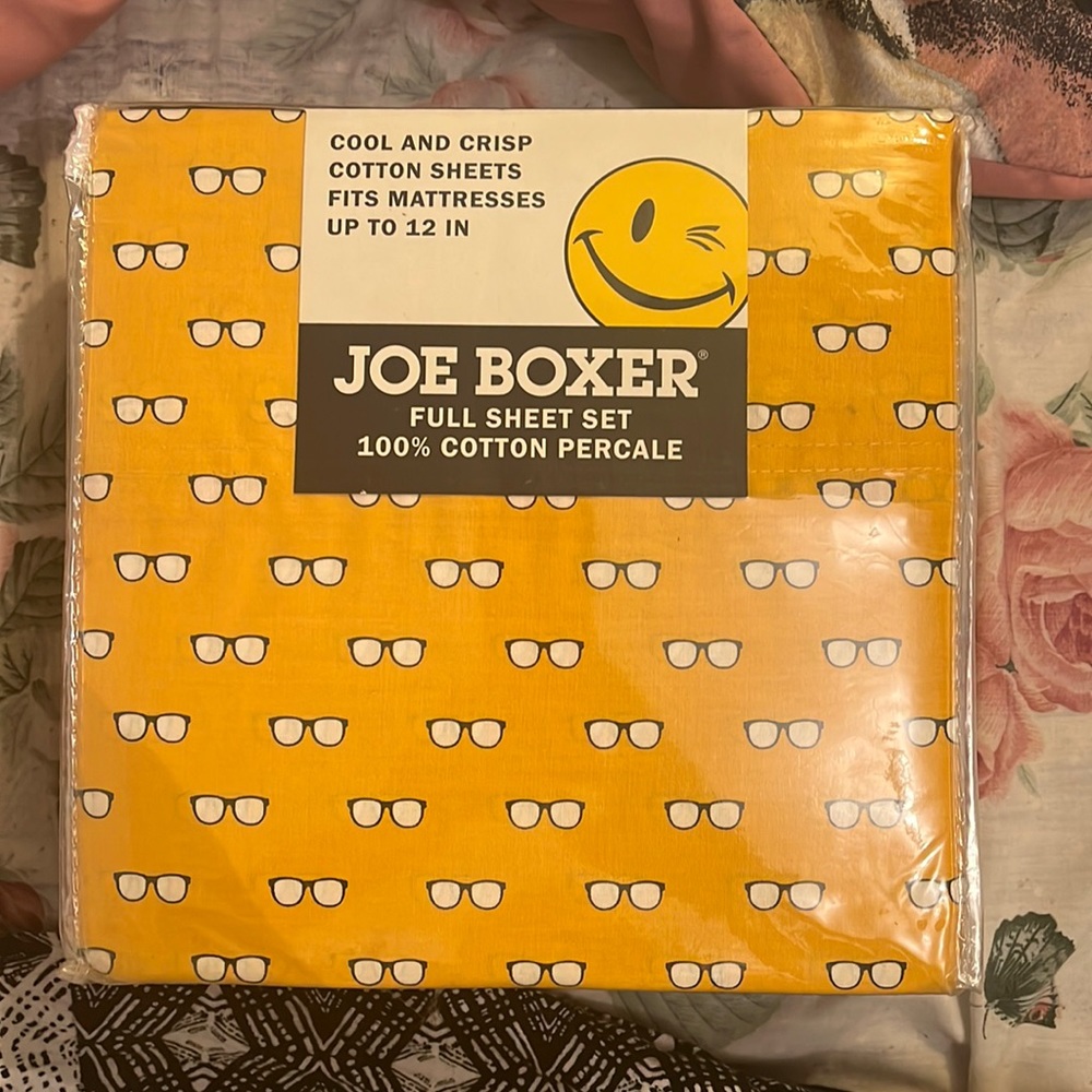 Joe Boxer full size sheet set. Brand New.
